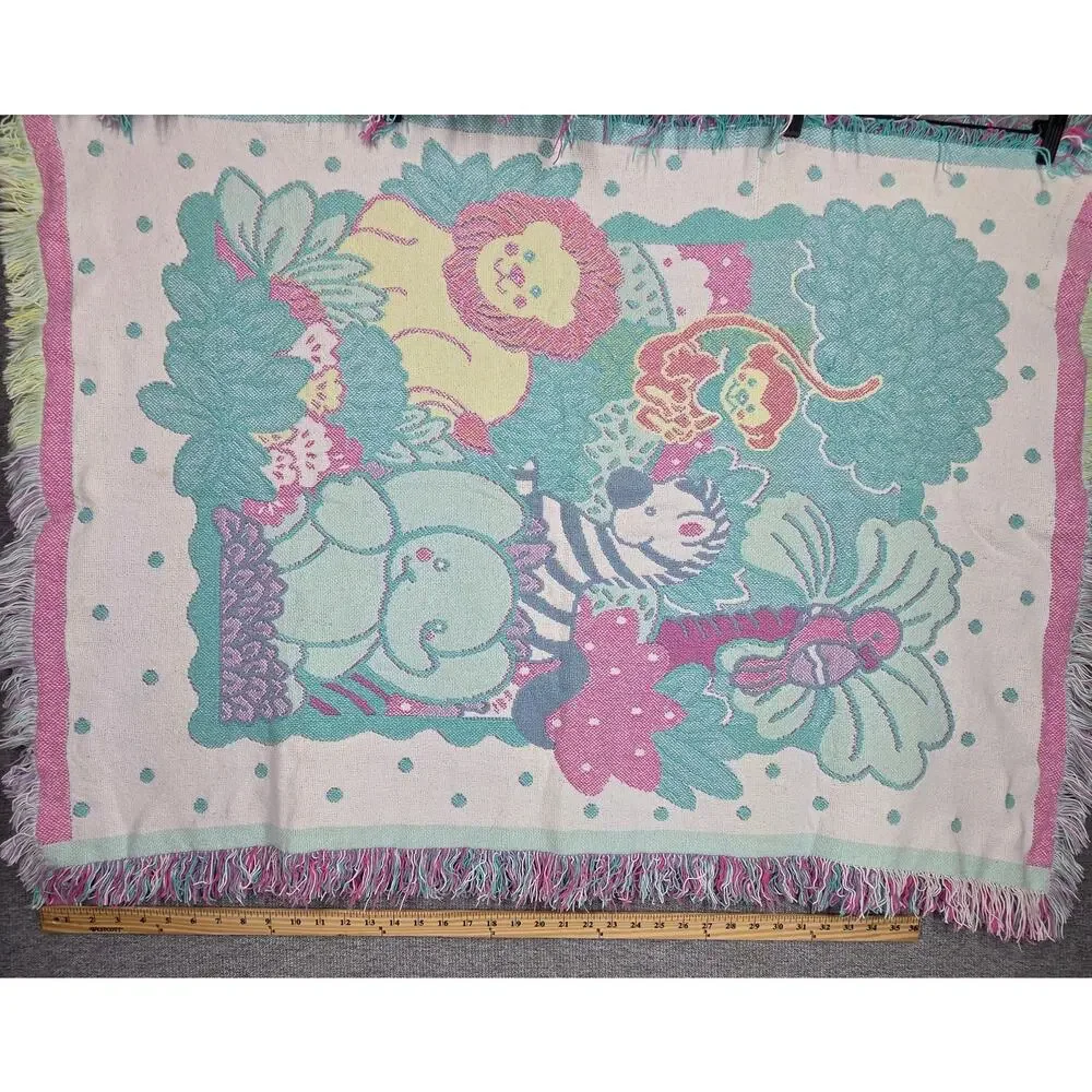 RIEGEL JACQUARD VINTAGE WEAVE JUNGLE ANIMALS 42X33 FRINGE TAPESTRY THROW BLANKET